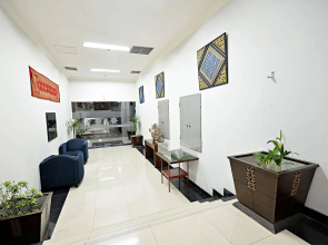 ZEN Rooms Menteng Gondangdia