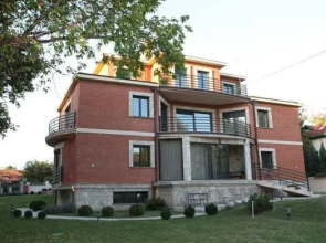 The Belgrade Hills Rooms and Suites