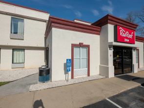 Red Roof Inn Raleigh - North-Crabtree Mall/Lenovo Center