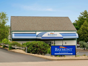 Baymont by Wyndham North Dartmouth / Fall River
