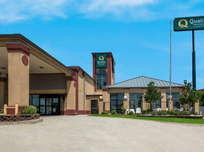 Quality Inn & Suites Oklahoma City North