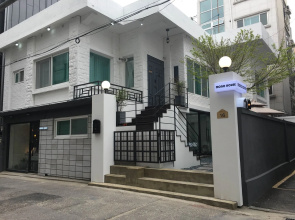 Mono House Hongdae 2