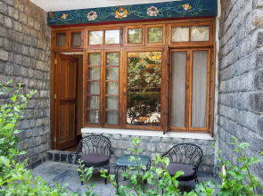 Norling House