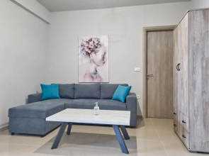 Epipleon Luxury Suites -106- Δωμάτιο 40τμ με βεράντα 45τμ μπροστά στην θάλασσα