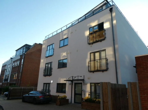RiiS Apartments Camberley