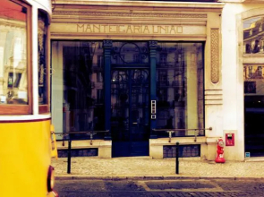 Apartamento No Largo Camões