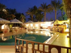 Six Corners Resort