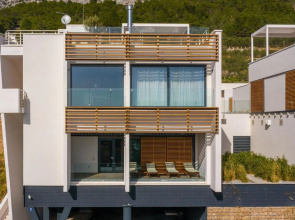 Beautiful Home in Omis With Sauna, 3 Bedrooms and Heated Swimming Pool