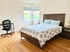 3 bedroom residential home in the lovely town near SFO San Francisco