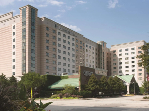 DoubleTree by Hilton Chicago O'Hare Airport - Rosemont