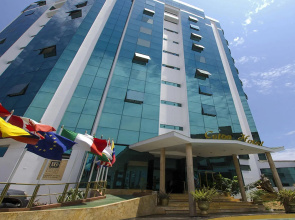 Miraflores Colon Hotel