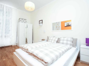 Joes Apartments - Franz-Josefs Kai 23