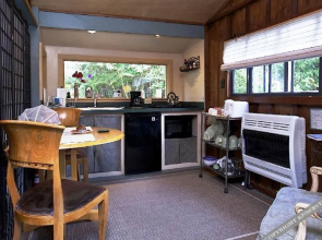 Volcano Artist Cottage