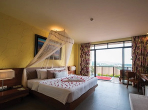 Отель Karon Phunaka Resort & Spa