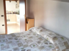 Apartment With one Bedroom in Loceri, With Wonderful City View and Wifi - 10 km From the Beach