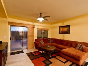 Cactus Bloom By Signature Vacation Rentals