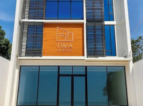 Iwa Hotel