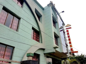 Hotel Mahabir Sheraton