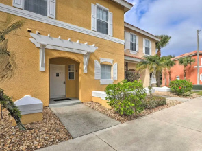 Kissimmee Escape ~ 10 Mi to Disney World!