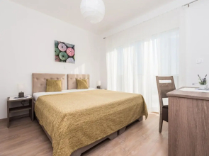 Comfort Villa With Swimming Pool and Terrace