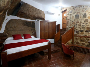 Hotel Monasterio Rocamador