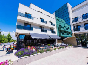 Hotel Prestige