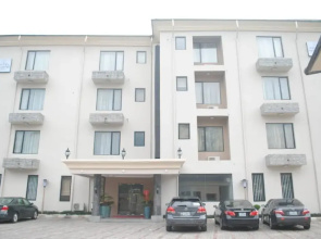 Hotel Valerie Suites