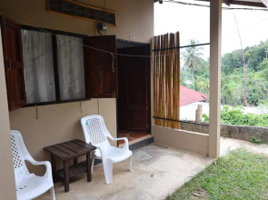 Bamboo Hut Bungalow - Adults Only