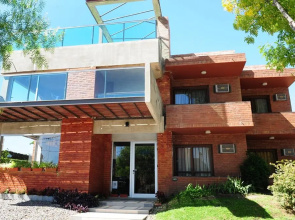 Costalago Suites