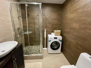 Апартаменты на улице Запарина 111