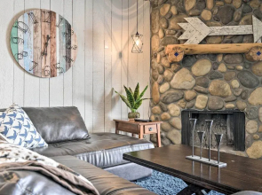 Pagosa Springs Condo w/ Patio, 4 Mi to Hot Springs