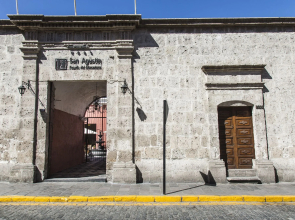 Hotel San Agustin Posada del Monasterio