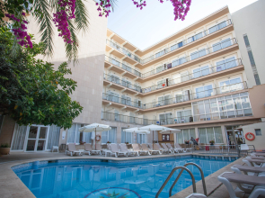 Hotel Las Arenas