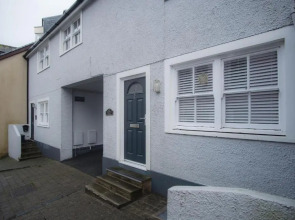 Castle Cove - 1 Bedroom Apartment - Tenby