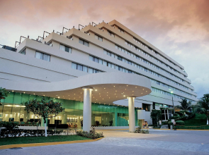 Park Royal Beach Cancún - All Inclusive