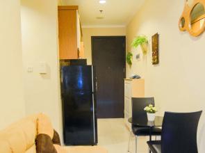 Spacious 2BR GP Plaza Apartment