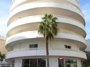 Oriana Hotel