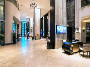 The Royal Paradise Hotel & Spa