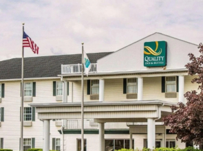 Quality Inn & Suites Bellville - Mansfield