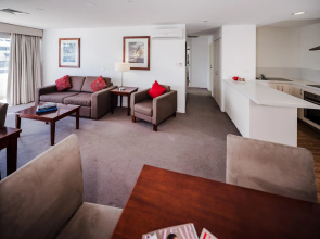 Salamanca Suites
