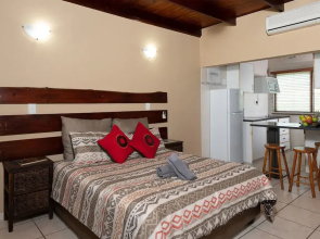 17 Manzini Holiday Resort