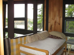 Lachman Cottage - Three Bedroom Home