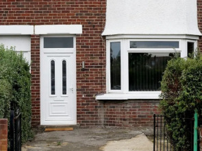 Holiday Home for 8 + Parking - Trendy Easy Oxford