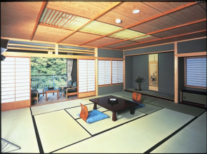 Yamanaka Onsen Shirasagiyu Tawaraya