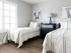 Gilbert Harwell 4 Bedroom Home by RedAwning