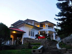 The Kandy Mount Layathraa