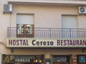 Hostal Cerezo