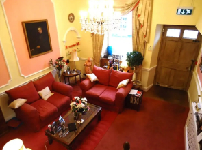The Georgian House