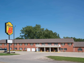Super 8 by Wyndham Sheldon