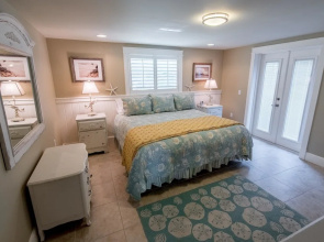 Sunshine Reef Apartment 4